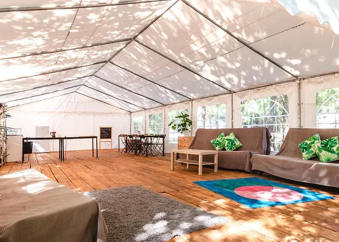 Wolfcamp Surf Kemping